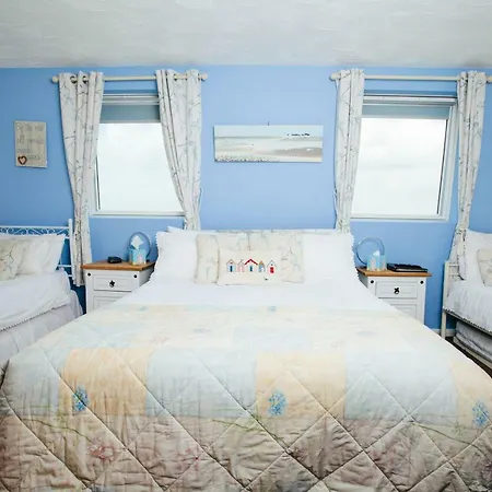 Kallacliff - Guest New Quay
